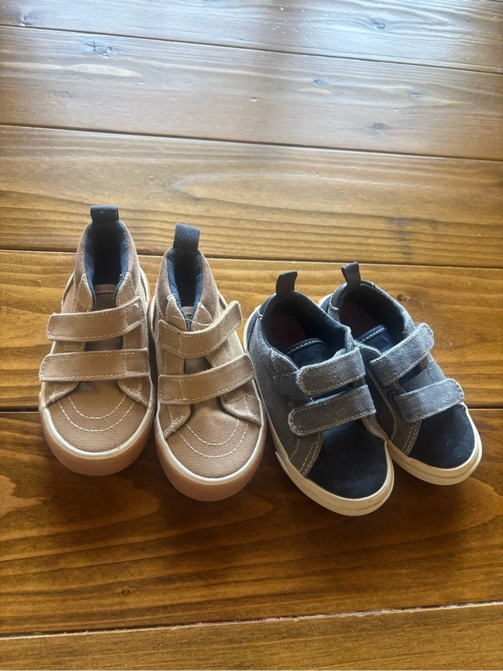 Pair of Old Navy Toddler size 6 Velcro Sneakers - Tan and Navy